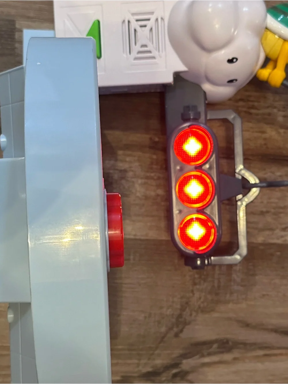 Nintendo Mario Kart Light Blue Track Starter with Lakitu Launcher
